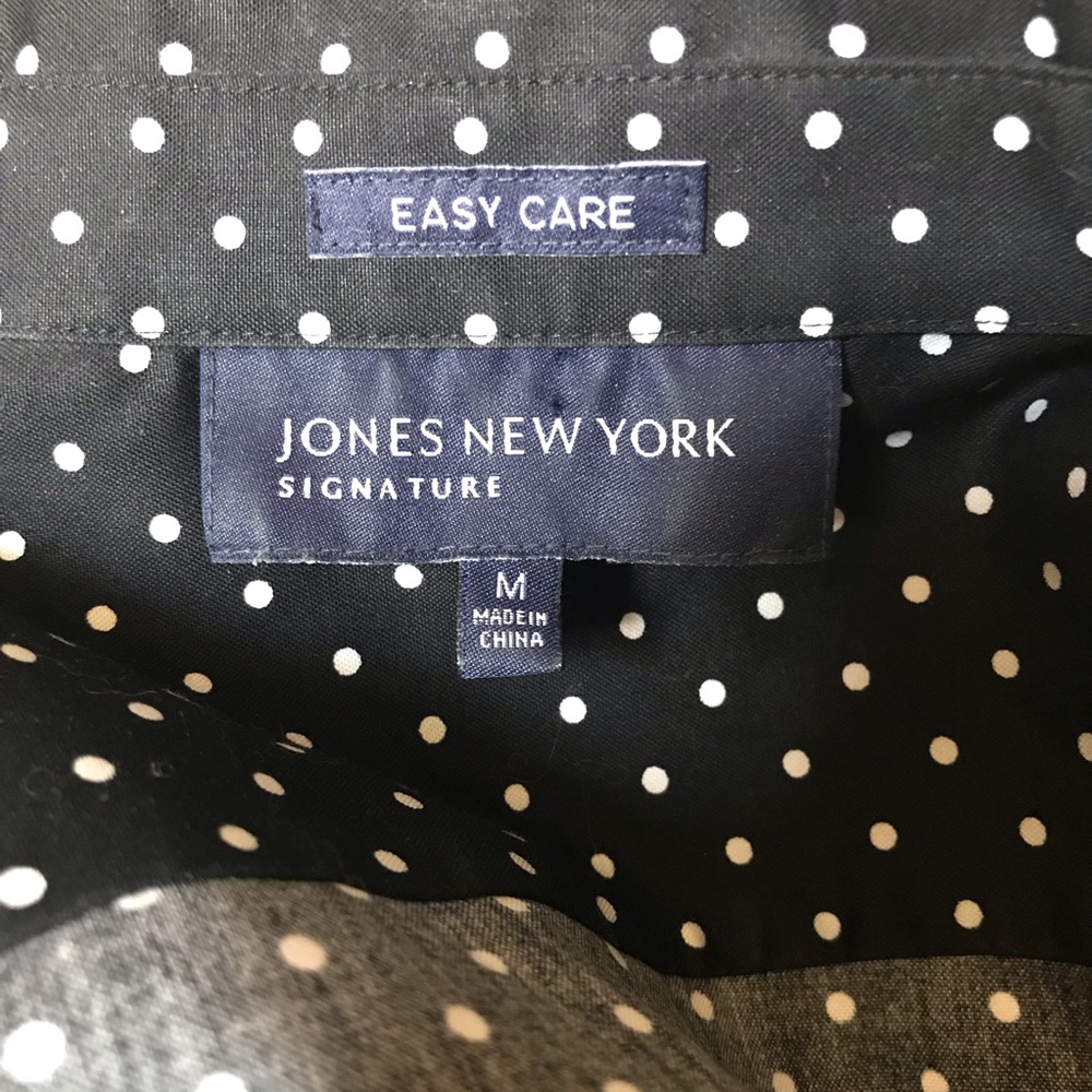 Jones New York Signature Top - Picture 4 of 5